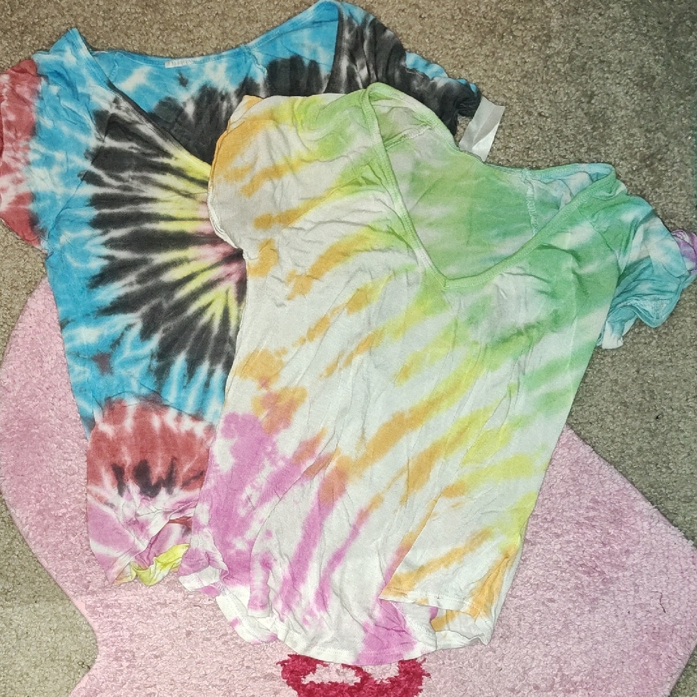 No Boundaries Tie-Dye Short Sleeve Tees - Multicolor